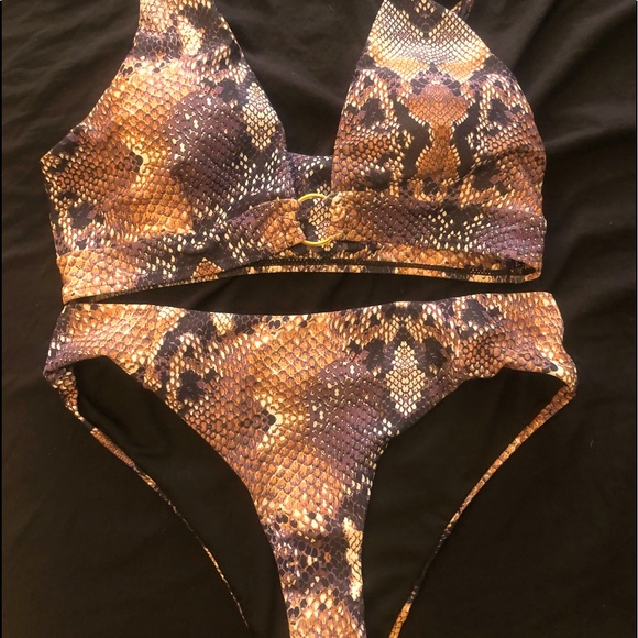 Snake skin bikini - Picture 1 of 1